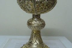 044.-1-Bezcenna-relikwia