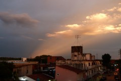 023.-1-Księża-idą-na-mszę-św.-Medium