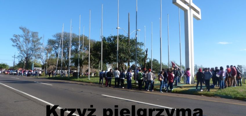 Ślady pod Krzyżem Południa – U stóp Tupäsy