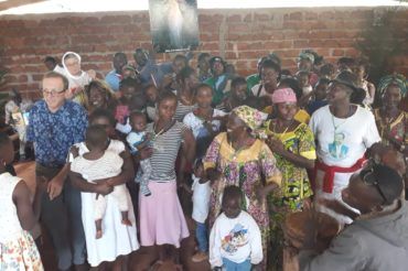 Spotkanie  z dziećmi w Nkolbana (Kamerun)
