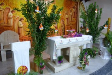 Ślady pod Krzyżem Południa. Spotkanie wieczności z teraźniejszością