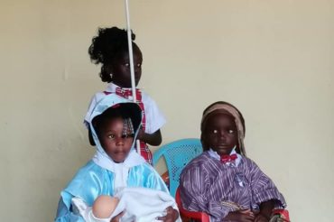 Jasełka przedszkolaków na misji w Betre-Oya w Kamerunie