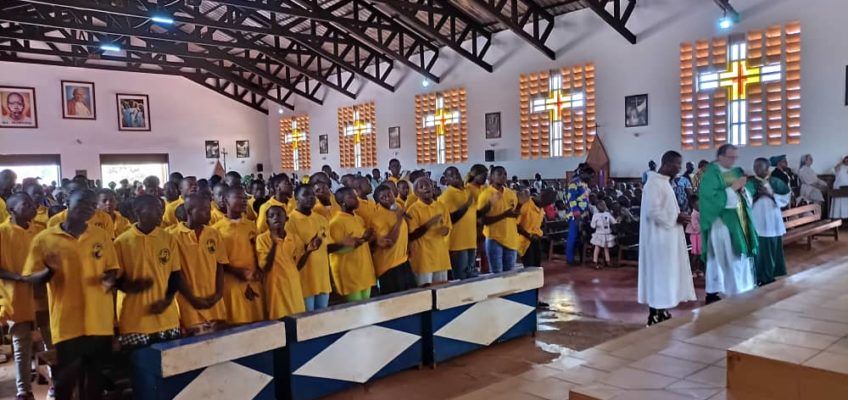 Święto Grupy Bł. Ks. Markiewicza na misji Nguelemendouka w Kamerunie
