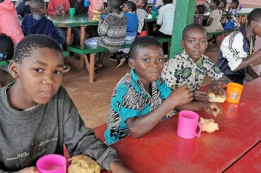 Dzień Dziecka Afrykańskiego na misji Nguelemendouka