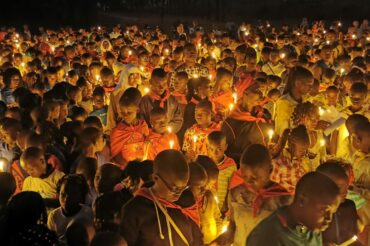 Pielgrzymka dzieci na misji Nguelemendouka w Kamerunie