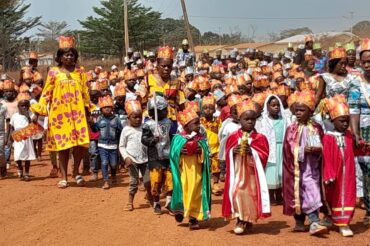 Orszak Trzech Króli na misji Nguelemendouka