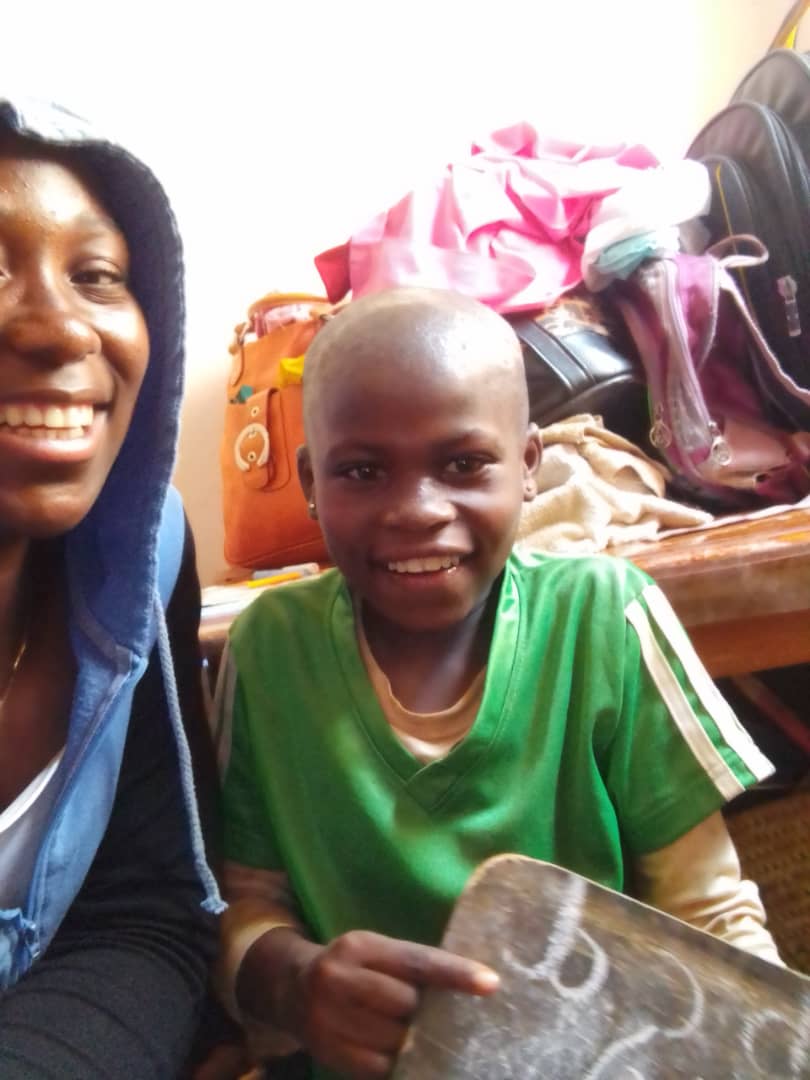 Pomoc udzielona Dżesice na misji w  Kamerunie