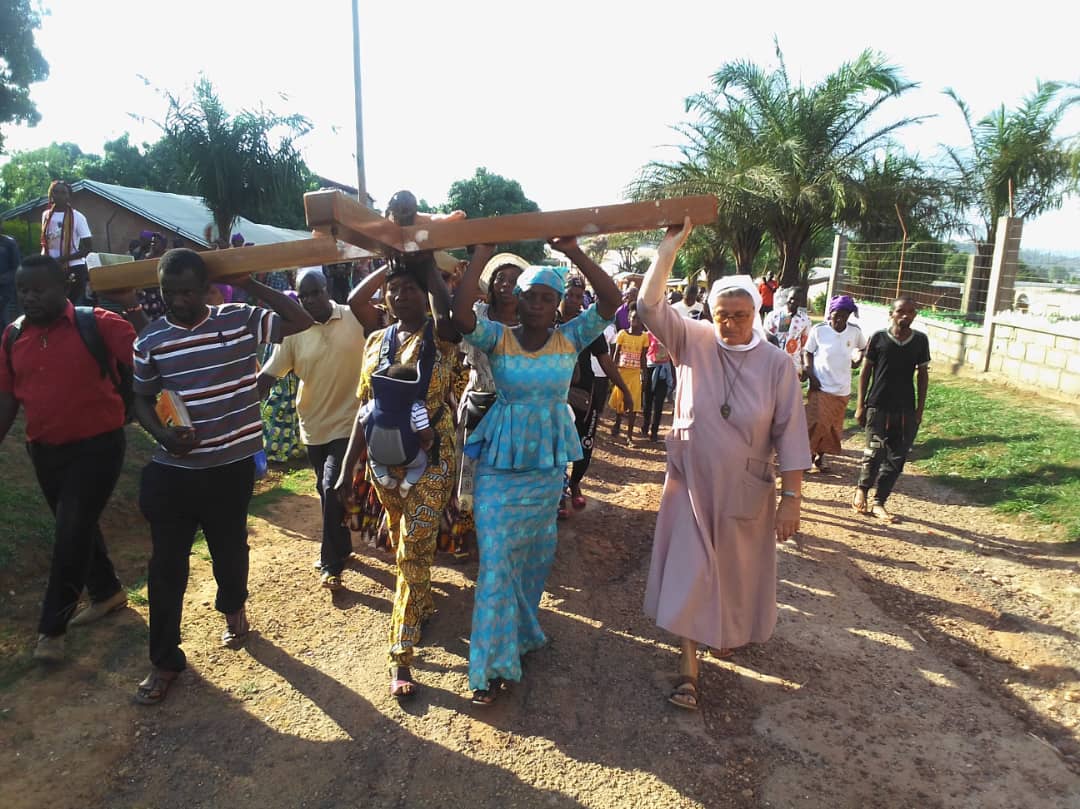 Wielki Piątek na misji Betare-Oya w Kamerunie