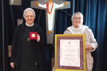 S. Eligia Opiłowska z Medalem „Benemerenti in Opere Evangelizationis”